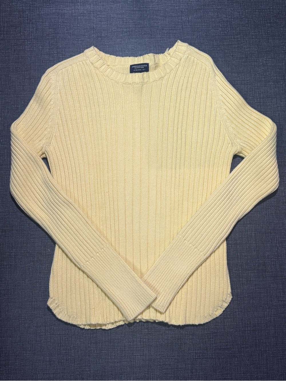 Yellow American eagle ribbed shirt